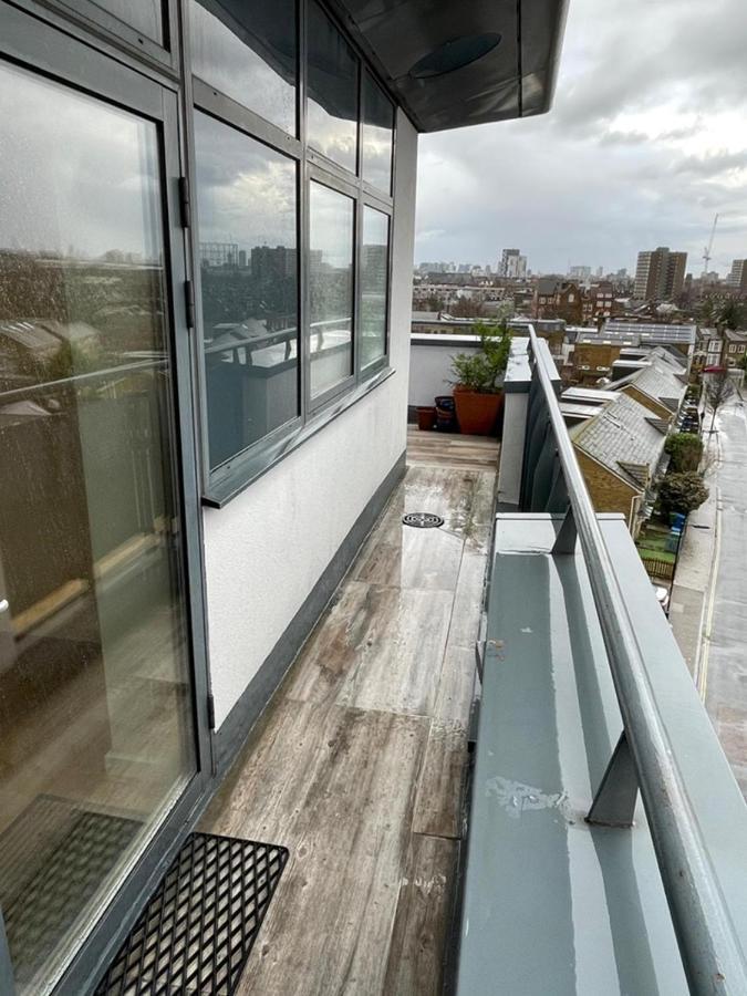 One Bedroom With Great City Views Лондон Экстерьер фото